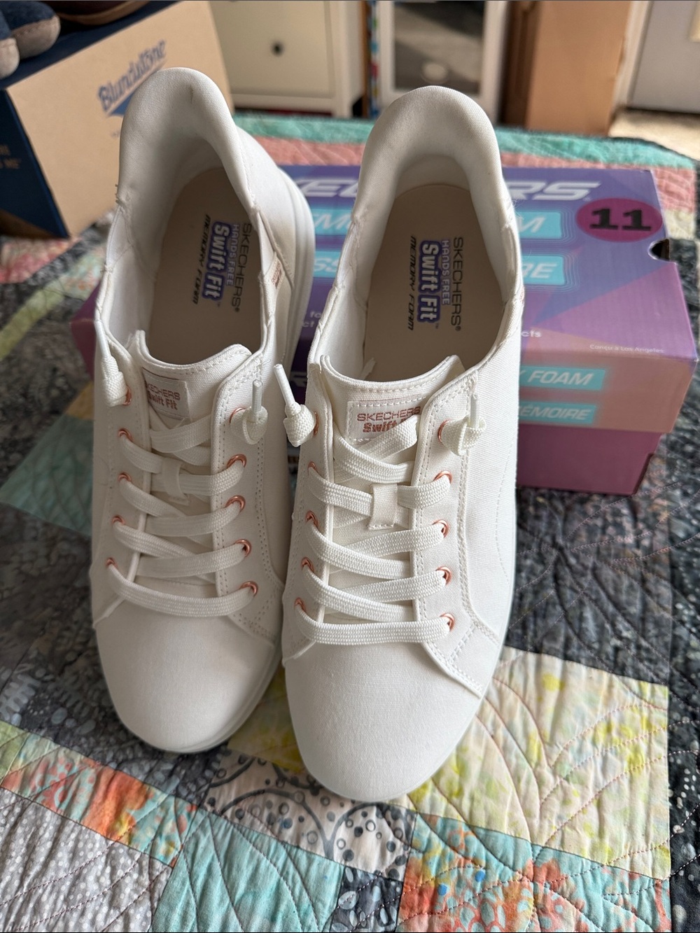 Skechers hands free swift fit white Women's Lace-Up Canvas Sneakers